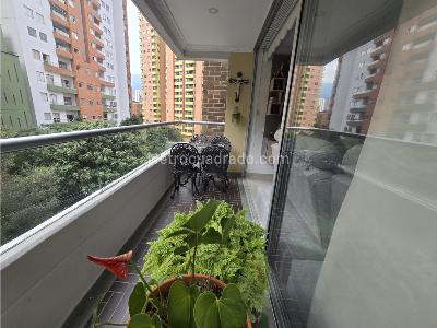 Apartamento de 3 alcobas en venta en San Joaquin, Sabaneta, 89 m² · foto 7 de 15