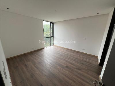 Apartamento de 2 alcobas en venta en Las Palmas, Medellín, 143 m² · foto 7 de 13