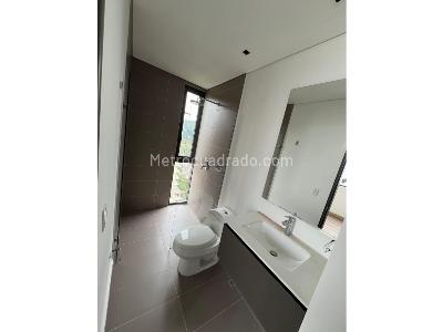 Apartamento de 2 alcobas en venta en Las Palmas, Medellín, 143 m² · foto 11 de 13