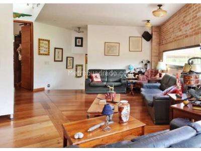 Casa de 4 alcobas en venta en Las Palmas, Medellín · foto 11 de 16