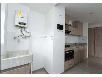 Apartamento en venta en Calasanz, Medellín · foto 3 de 17