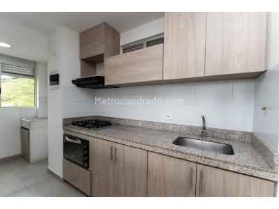 Apartamento en venta en Calasanz, Medellín · foto 5 de 17