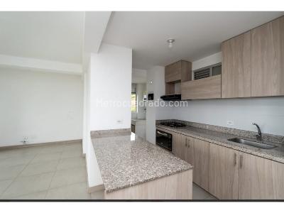 Apartamento en venta en Calasanz, Medellín · foto 6 de 17