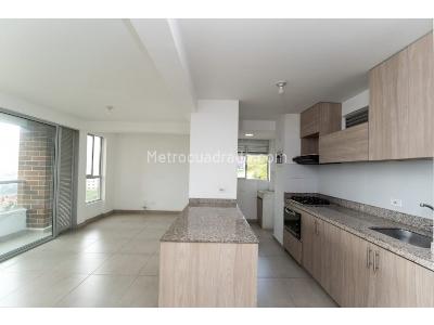 Apartamento en venta en Calasanz, Medellín · foto 7 de 17