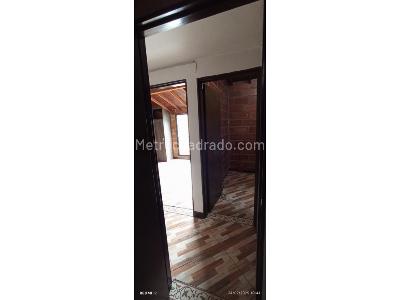 Apartamento de 3 alcobas en venta en Machado, Bello, 130 m² · foto 4 de 12