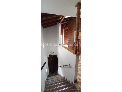 Apartamento de 3 alcobas en venta en Machado, Bello, 130 m² · foto 10 de 12