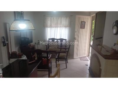 Casa de 4 alcobas en venta en Molinares, Bello, 120 m² · foto 4 de 20