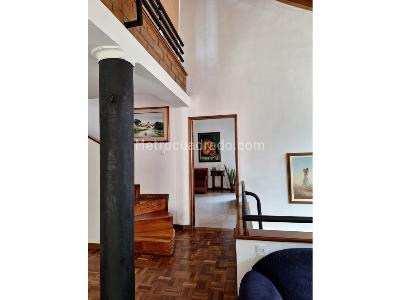 Casa de 3 alcobas en venta en El Poblado, Medellín, 255 m² · foto 9 de 20
