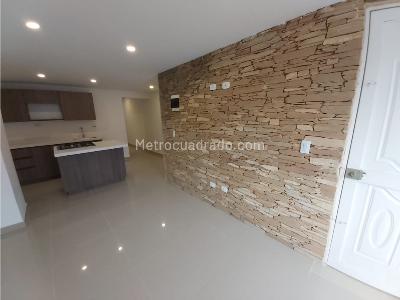 Apartamento de 3 alcobas en venta en Perez, Bello, 85 m² · foto 3 de 8