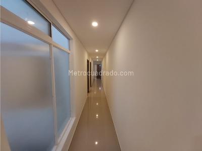 Apartamento de 3 alcobas en venta en Perez, Bello, 85 m² · foto 4 de 8