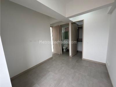 Apartamento de 1 alcoba en venta en Bello, Bello, 47 m² · foto 7 de 14