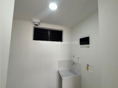 Apartamento de 1 alcoba en venta en Bello, Bello, 47 m² · foto 10 de 14