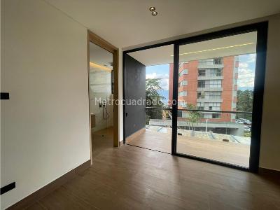 Casa de 4 alcobas en venta en El Poblado, Medellín, 441 m² · foto 10 de 20