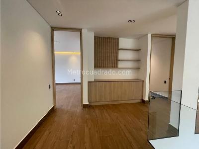 Casa de 4 alcobas en venta en El Poblado, Medellín, 441 m² · foto 17 de 20