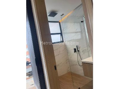 Casa de 4 alcobas en venta en El Poblado, Medellín, 441 m² · foto 19 de 20