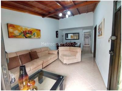 Casa de 5 alcobas en venta en Santa Ana, Bello, 135 m² · foto 2 de 20
