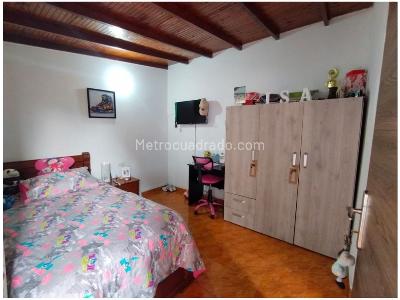 Casa de 5 alcobas en venta en Santa Ana, Bello, 135 m² · foto 14 de 20