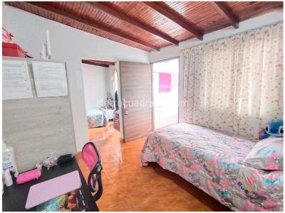 Casa de 5 alcobas en venta en Santa Ana, Bello, 135 m² · foto 15 de 20