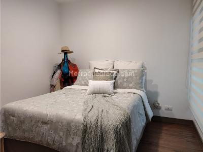 Apartamento de 2 alcobas en venta en Las Lomitas Sabaneta, Sabaneta, 98 m² · foto 12 de 13