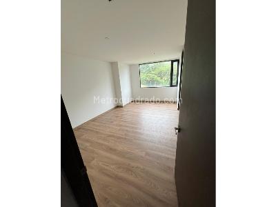 Apartamento de 2 alcobas en venta en Las Palmas, Medellín, 105 m² · foto 5 de 14