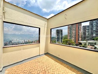 Apartamento de 4 alcobas en venta en El Poblado, Medellín, 117 m² · foto 15 de 19