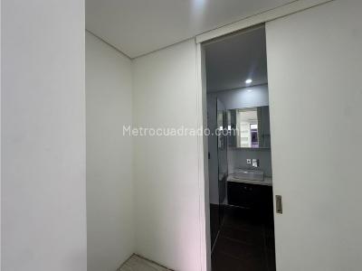 Casa de 3 alcobas en venta en Loma Del Chocho, Envigado, 290 m² · foto 9 de 13