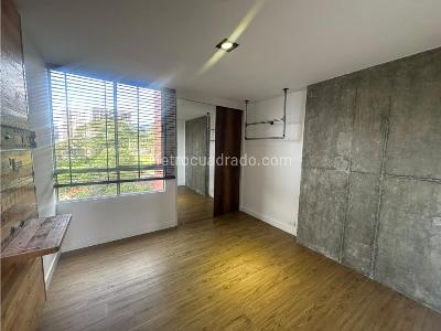 Apartamento de 2 alcobas en venta en Las Palmas, Medellín, 74 m² · foto 6 de 12