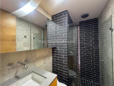 Apartamento de 2 alcobas en venta en Las Palmas, Medellín, 74 m² · foto 9 de 12
