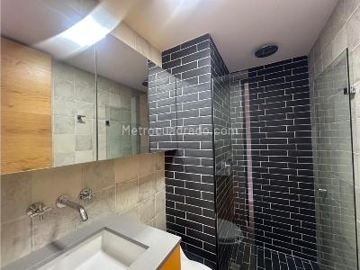 Apartamento de 2 alcobas en venta en Las Palmas, Medellín, 74 m² · foto 11 de 12