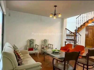 Casa en venta en Loma Del Escobero, Envigado · foto 2 de 16