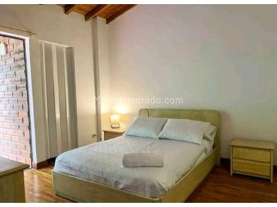 Casa en venta en Loma Del Escobero, Envigado · foto 8 de 16