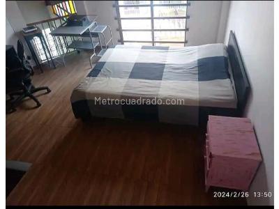 Casa en venta en Loma Del Escobero, Envigado · foto 11 de 16