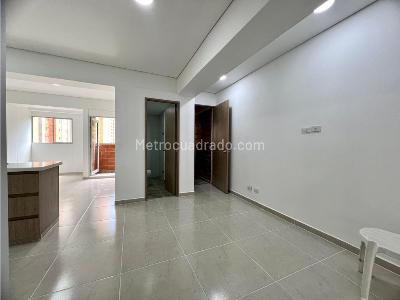 Apartamento de 1 alcoba en venta en Navarra Bello, Bello, 37 m² · foto 4 de 8