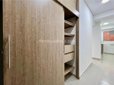 Apartamento de 1 alcoba en venta en Navarra Bello, Bello, 44 m² · foto 7 de 8