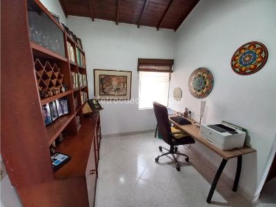 Casa de 4 alcobas en venta en La Florida, Bello, 97 m² · foto 8 de 13