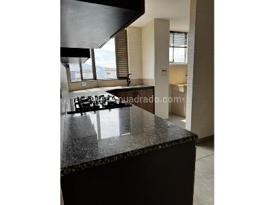 Apartamento de 3 alcobas en venta en Astorga, Medellín, 137 m² · foto 2 de 20