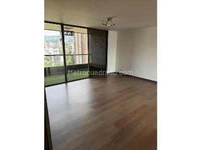 Apartamento de 3 alcobas en venta en Astorga, Medellín, 137 m² · foto 3 de 20