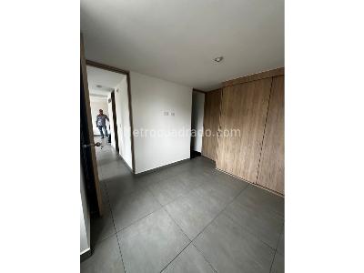 Apartamento de 2 alcobas en venta en El Trapiche, Bello, 55 m² · foto 4 de 14