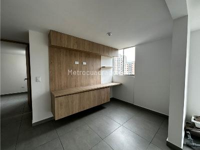 Apartamento de 2 alcobas en venta en El Trapiche, Bello, 55 m² · foto 6 de 14