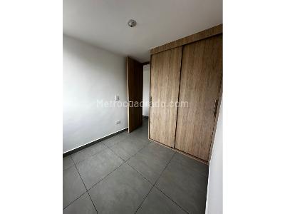 Apartamento de 2 alcobas en venta en El Trapiche, Bello, 55 m² · foto 12 de 14