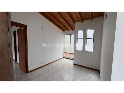 Apartamento de 4 alcobas en arriendo en El Poblado, Medellín, 150 m² · foto 6 de 12