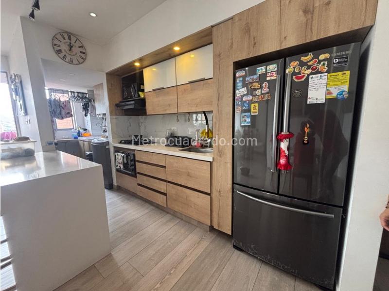 Piso – Bello - Vista 3