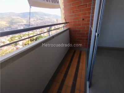 Apartamento de 3 alcobas en venta en Amazonia, Bello, 58 m² · foto 4 de 13