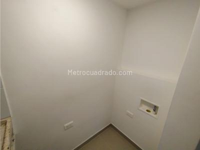 Apartamento de 3 alcobas en venta en Amazonia, Bello, 58 m² · foto 5 de 13