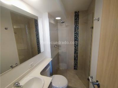 Apartamento de 3 alcobas en venta en Amazonia, Bello, 58 m² · foto 7 de 13