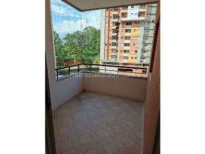 Apartamento de 3 alcobas en venta en Norte America, Bello, 90 m² · foto 5 de 10
