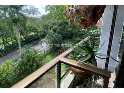 Apartamento en venta en El Poblado, Medellín · foto 3 de 11