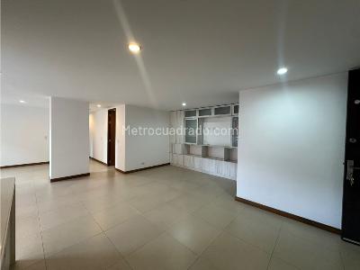 Apartamento de 2 alcobas en venta en Loma De Las Brujas, Envigado, 107 m² · foto 6 de 16