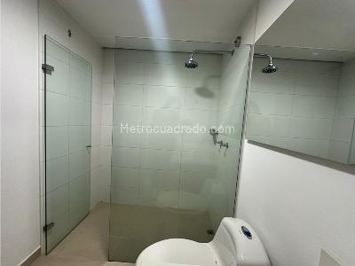 Apartamento de 2 alcobas en venta en Loma De Las Brujas, Envigado, 107 m² · foto 16 de 16
