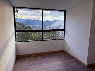 Apartamento de 3 alcobas en venta en El Poblado, Medellín, 79 m² · foto 6 de 11
